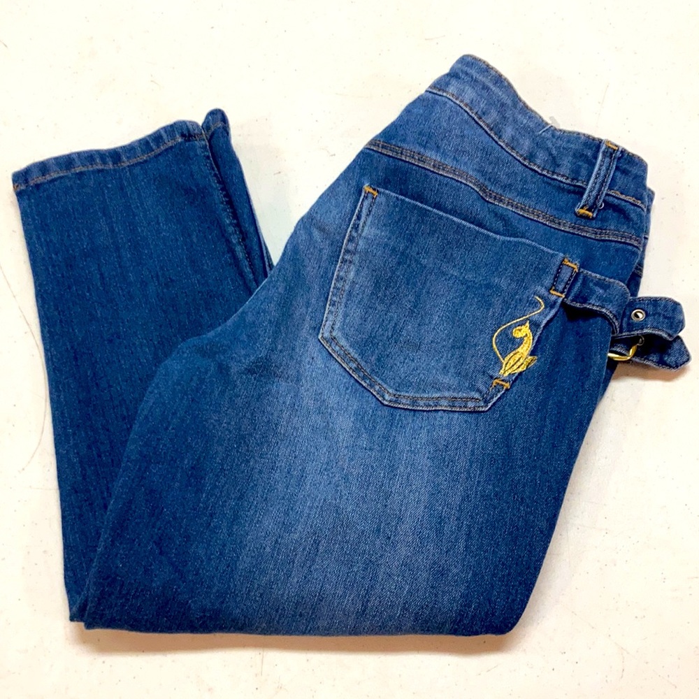 Baby Phat Fashions Silver Label Buckle Blue Denim Capris